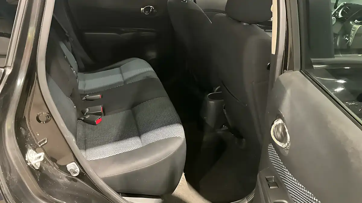 Used 2015 Nissan Note Acenta Premium Black - Interior and Exterior details 10