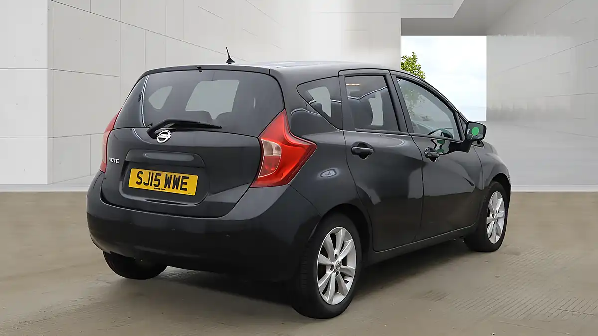 Used 2015 Nissan Note Acenta Premium Black - Interior and Exterior details 6