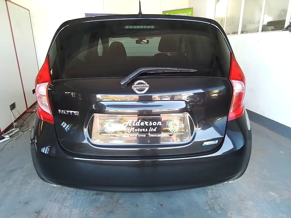 Used 2015 Nissan Note Acenta Premium Black - Interior and Exterior details 6