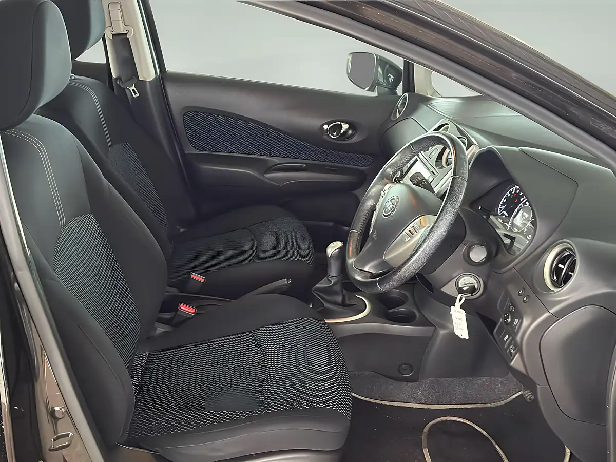 Used 2015 Nissan Note Acenta Premium Black - Interior and Exterior details 7