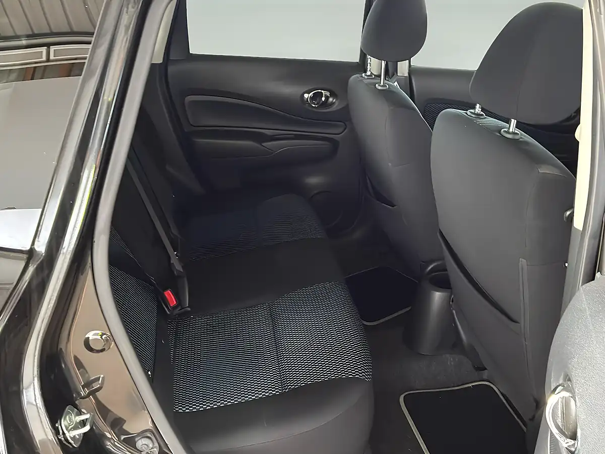 Used 2015 Nissan Note Acenta Premium Black - Interior and Exterior details 8