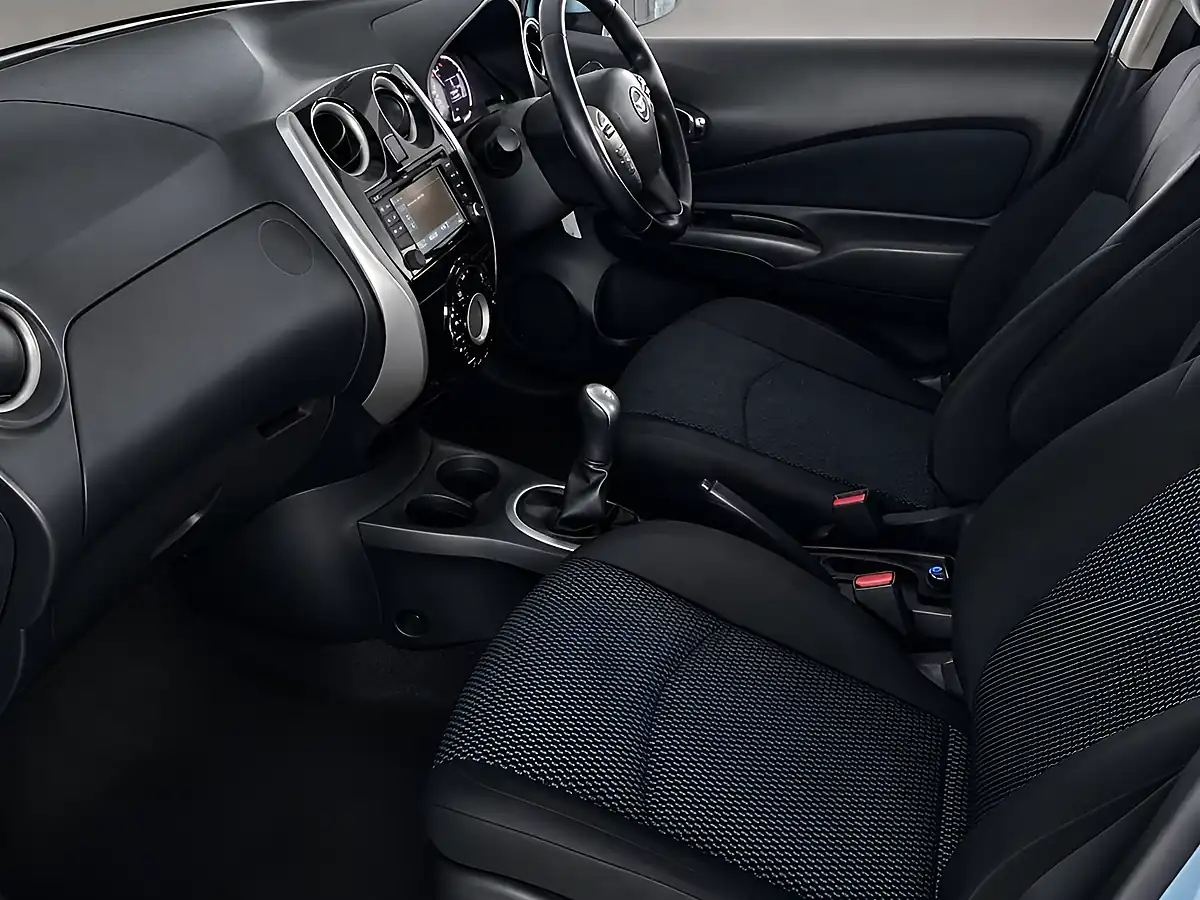 Used 2015 Nissan Note Acenta Premium Blue - Interior and Exterior details 3