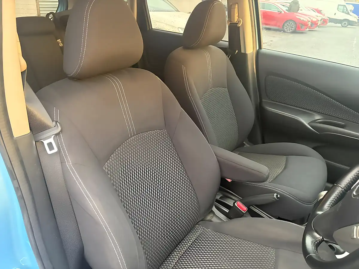 Used 2015 Nissan Note Acenta Premium Blue - Interior and Exterior details 9