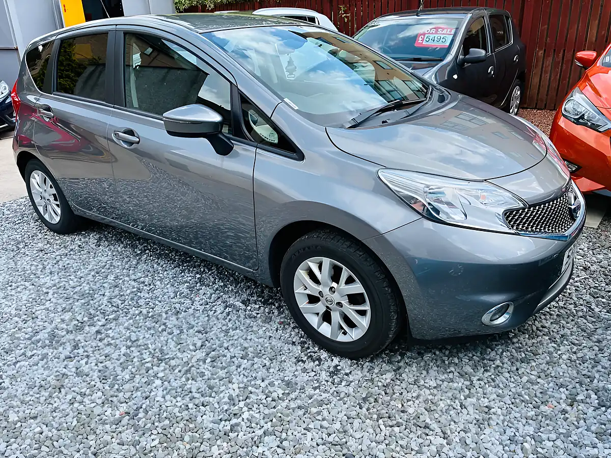 Used 2015 Nissan Note Acenta Premium Grey - Front View