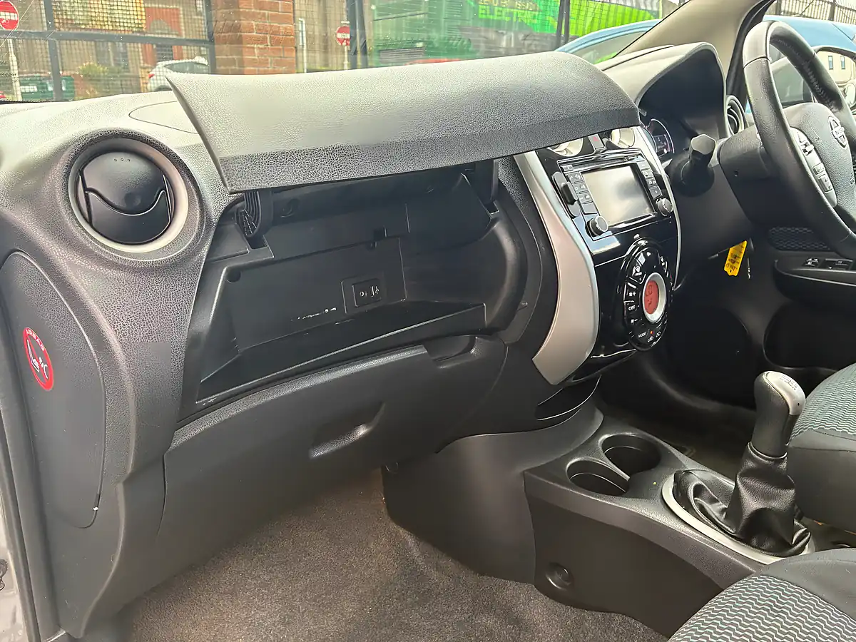 Used 2015 Nissan Note Acenta Premium Grey - Interior and Exterior details 20