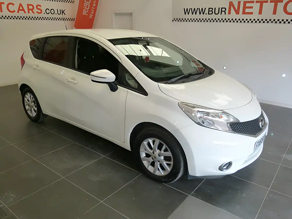 Used 2015 Nissan Note Acenta White - Interior and Exterior details 11