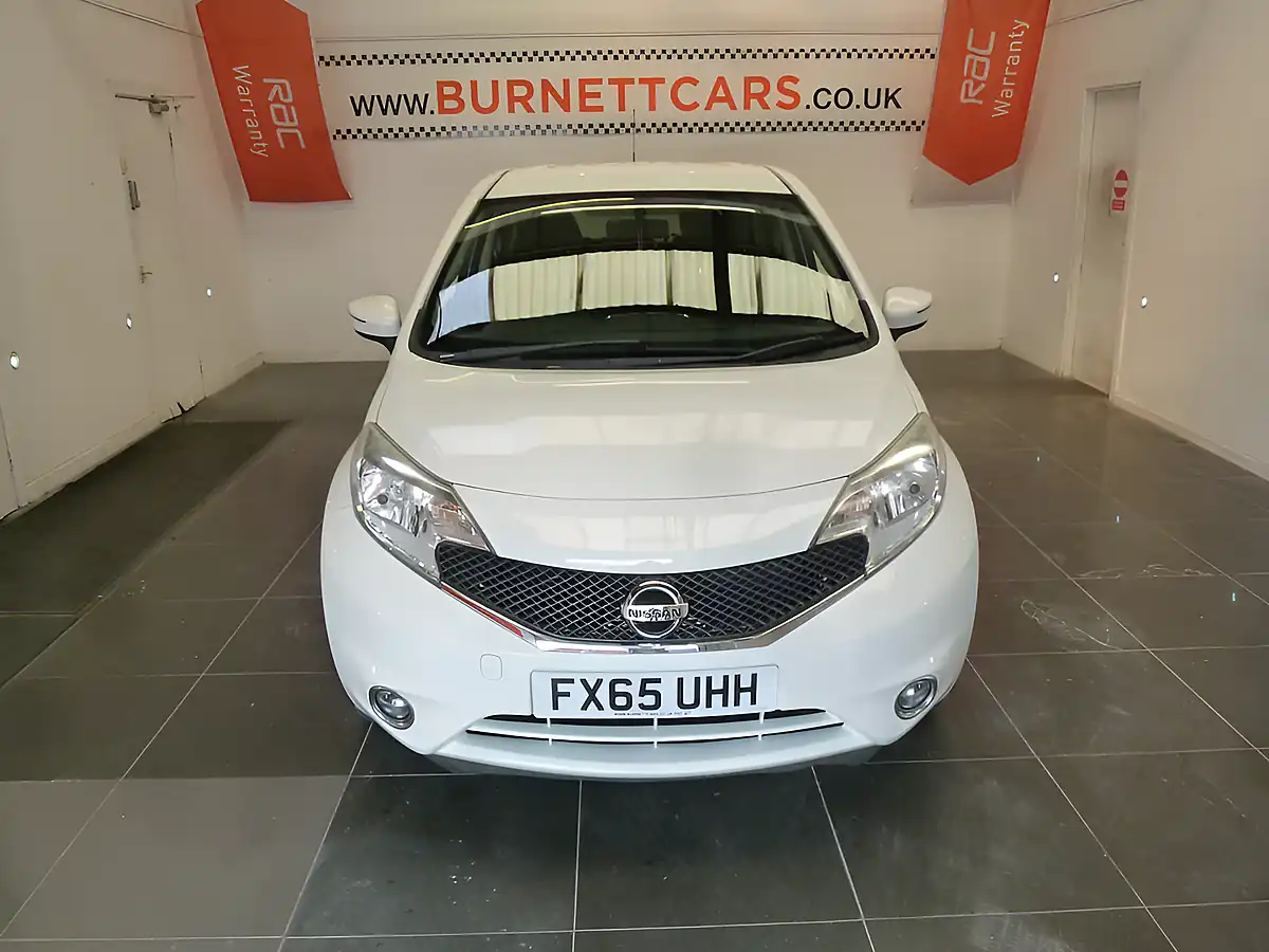 Used 2015 Nissan Note Acenta White - Interior and Exterior details 4