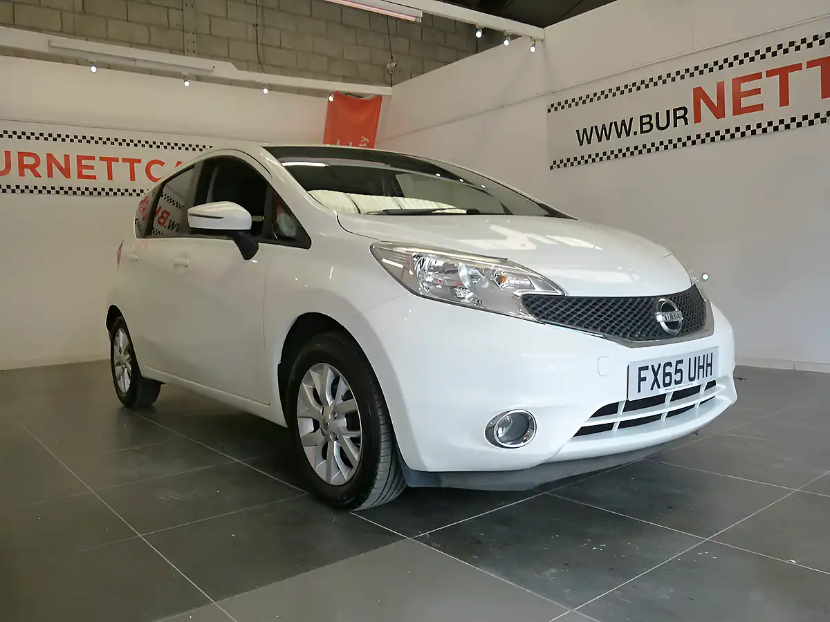 Used 2015 Nissan Note Acenta White - Interior and Exterior details 9