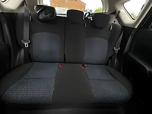 Used 2015 Nissan Note Acenta White - Interior and Exterior details 13