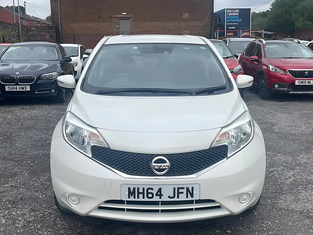 Used 2015 Nissan Note Acenta White - Interior and Exterior details 2