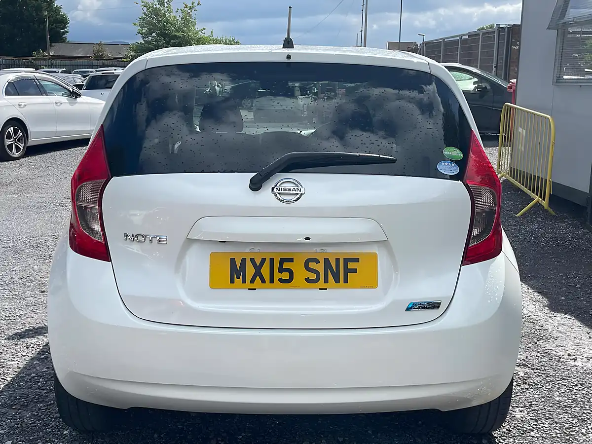 Used 2015 Nissan Note Acenta White - Interior and Exterior details 6