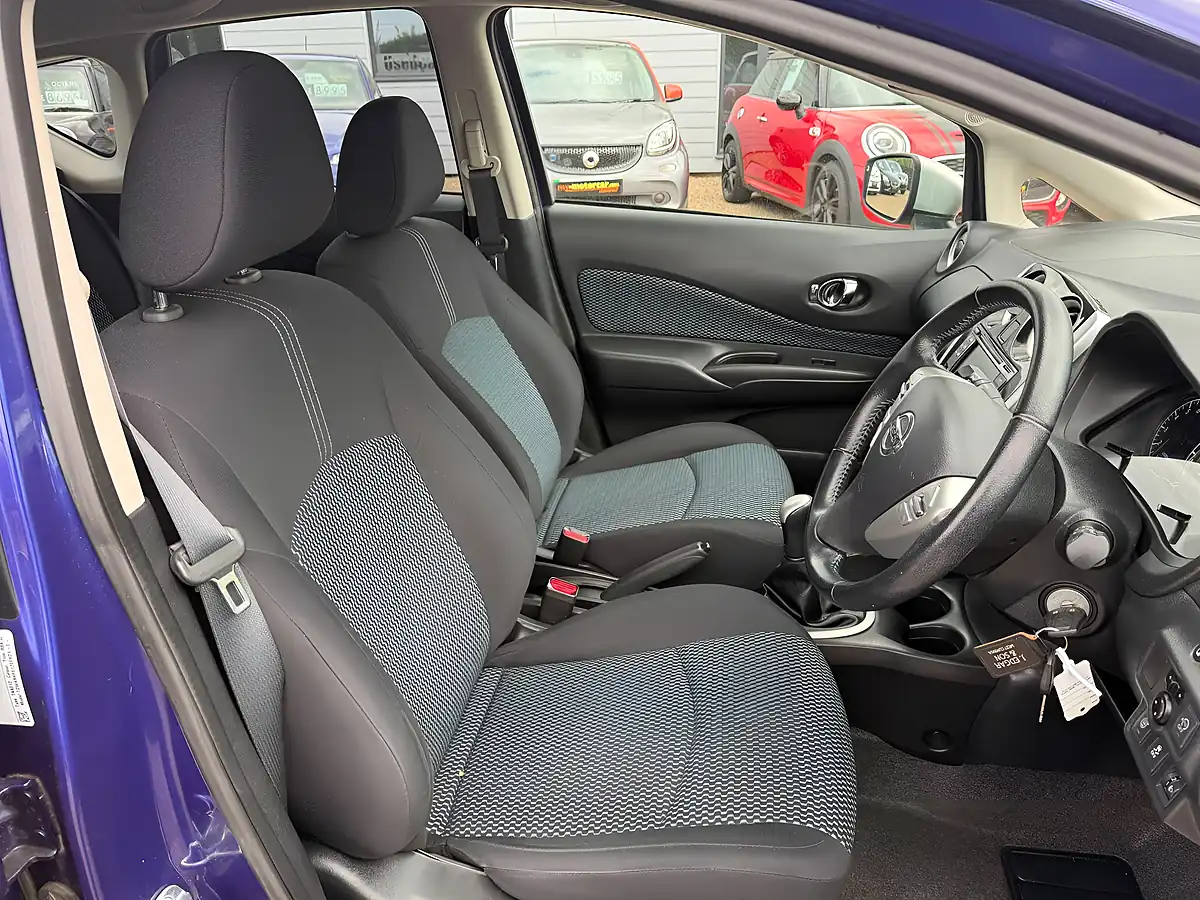 Used 2015 Nissan Note N-Tec Blue - Interior and Exterior details 5