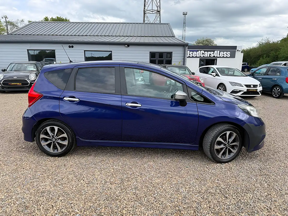 Used 2015 Nissan Note N-Tec Blue - Interior and Exterior details 7