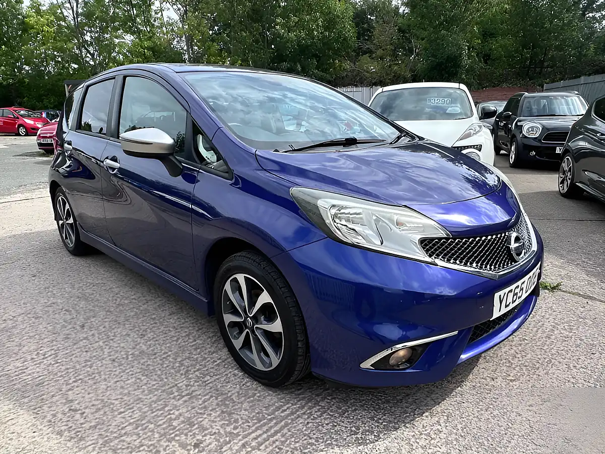 Used 2015 Nissan Note N-Tec Blue - Front View
