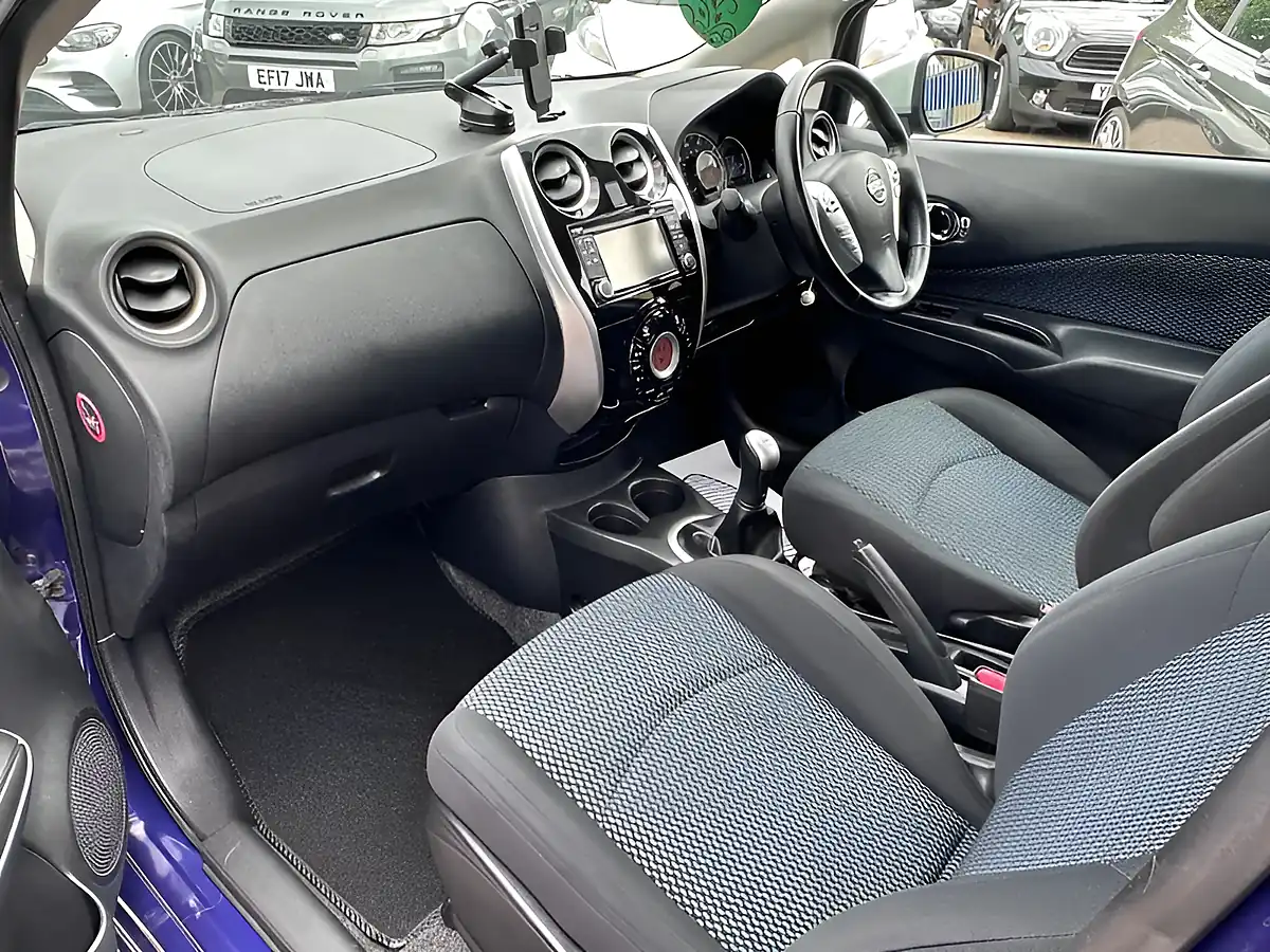Used 2015 Nissan Note N-Tec Blue - Interior and Exterior details 10