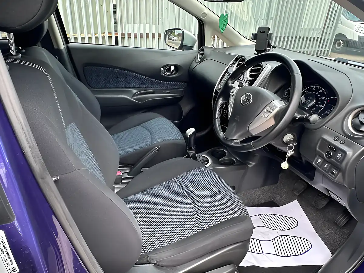 Used 2015 Nissan Note N-Tec Blue - Interior and Exterior details 13