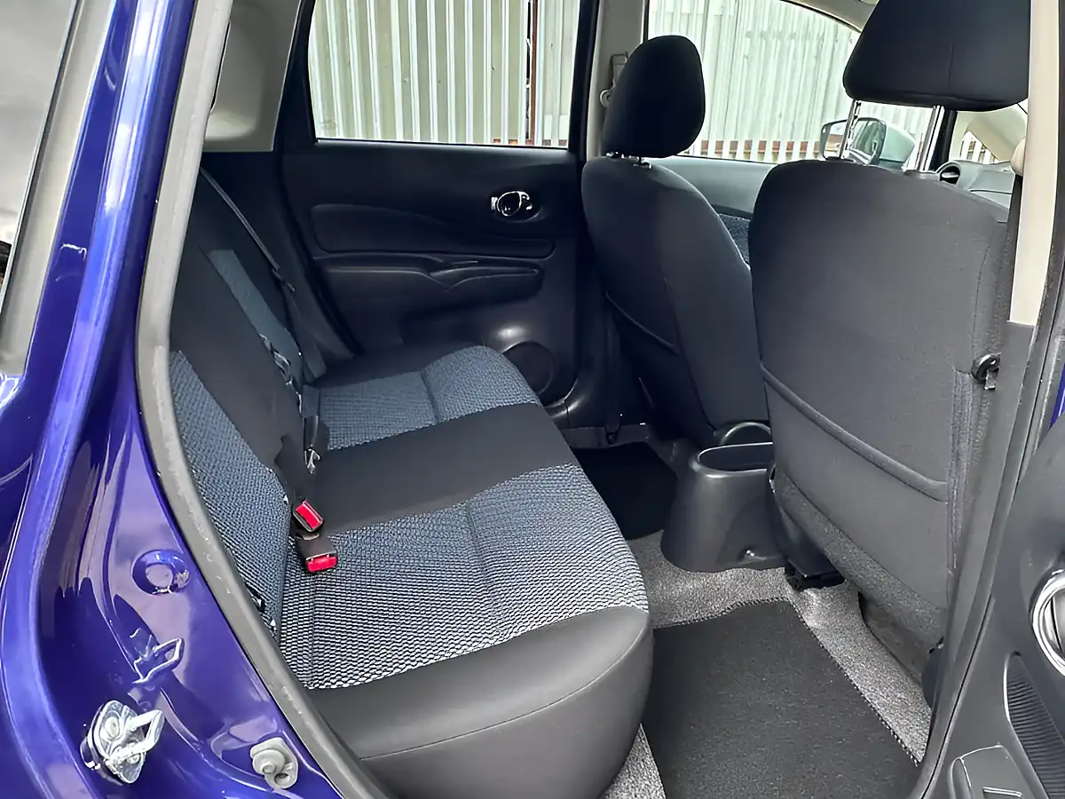 Used 2015 Nissan Note N-Tec Blue - Interior and Exterior details 14