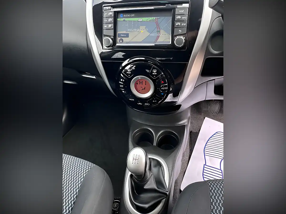 Used 2015 Nissan Note N-Tec Blue - Interior and Exterior details 15
