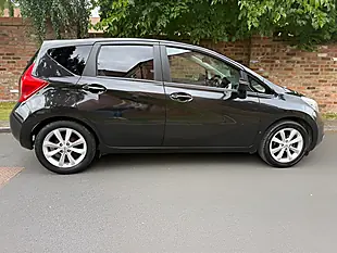 Used 2015 Nissan Note Tekna Black - Interior and Exterior details 8