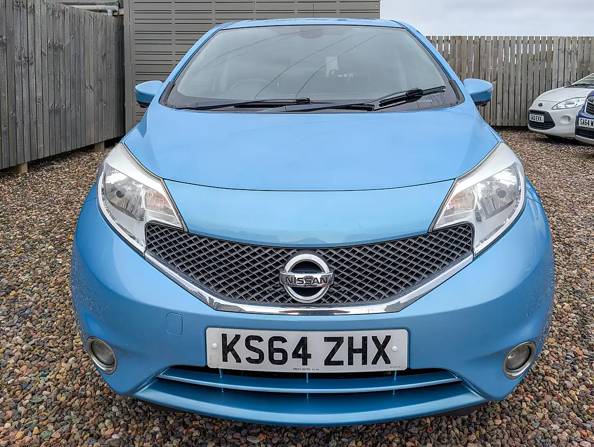 Used 2015 Nissan Note Tekna Blue - Interior and Exterior details 2