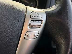 Used 2015 Nissan Note Tekna Blue - Interior and Exterior details 14