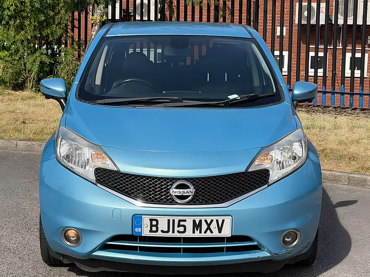 Used 2015 Nissan Note Tekna Blue - Interior and Exterior details 2