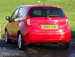 Used 2015 Nissan Note Tekna Red - Interior and Exterior details 4