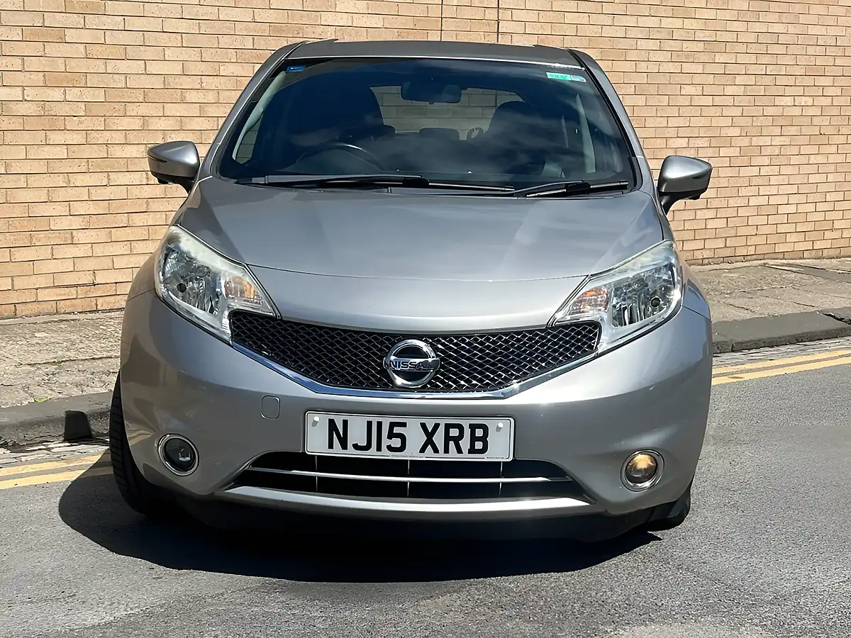 Used 2015 Nissan Note Tekna Silver - Interior and Exterior details 2