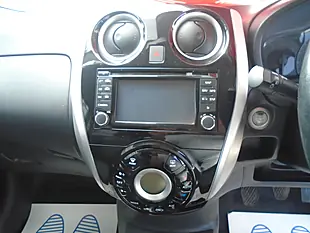 Used 2015 Nissan Note Tekna Silver - Interior and Exterior details 10