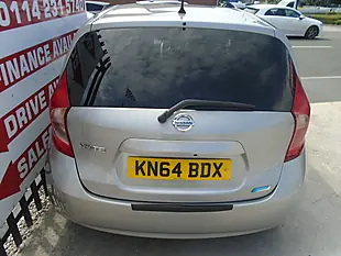 Used 2015 Nissan Note Tekna Silver - Interior and Exterior details 14