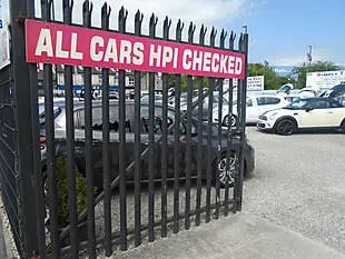 Used 2015 Nissan Note Tekna Silver - Interior and Exterior details 16
