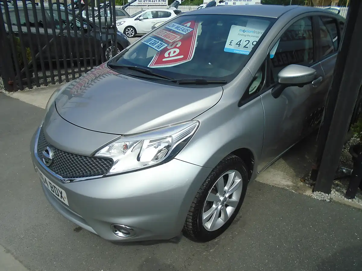 Used 2015 Nissan Note Tekna Silver - Interior and Exterior details 3