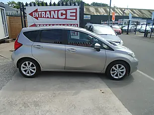 Used 2015 Nissan Note Tekna Silver - Interior and Exterior details 5