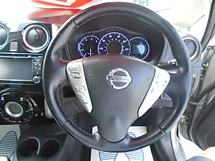 Used 2015 Nissan Note Tekna Silver - Interior and Exterior details 9