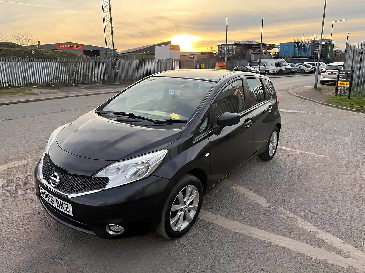 Used 2015 Nissan Note Visia - Interior and Exterior details 2