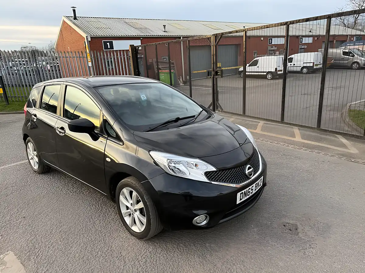 Used 2015 Nissan Note Visia - Interior and Exterior details 5