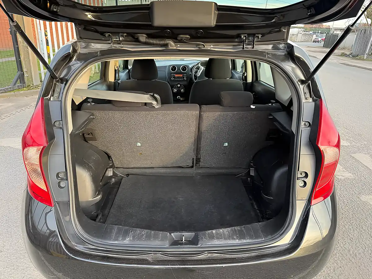 Used 2015 Nissan Note Visia - Interior and Exterior details 8