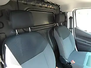 Used 2015 Nissan NV200 Acenta White - Interior and Exterior details 16