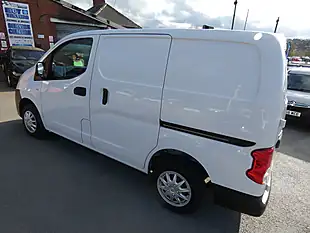 Used 2015 Nissan NV200 Acenta White - Interior and Exterior details 5
