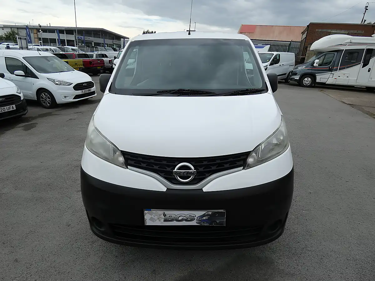 Used 2015 Nissan NV200 Acenta White - Interior and Exterior details 12