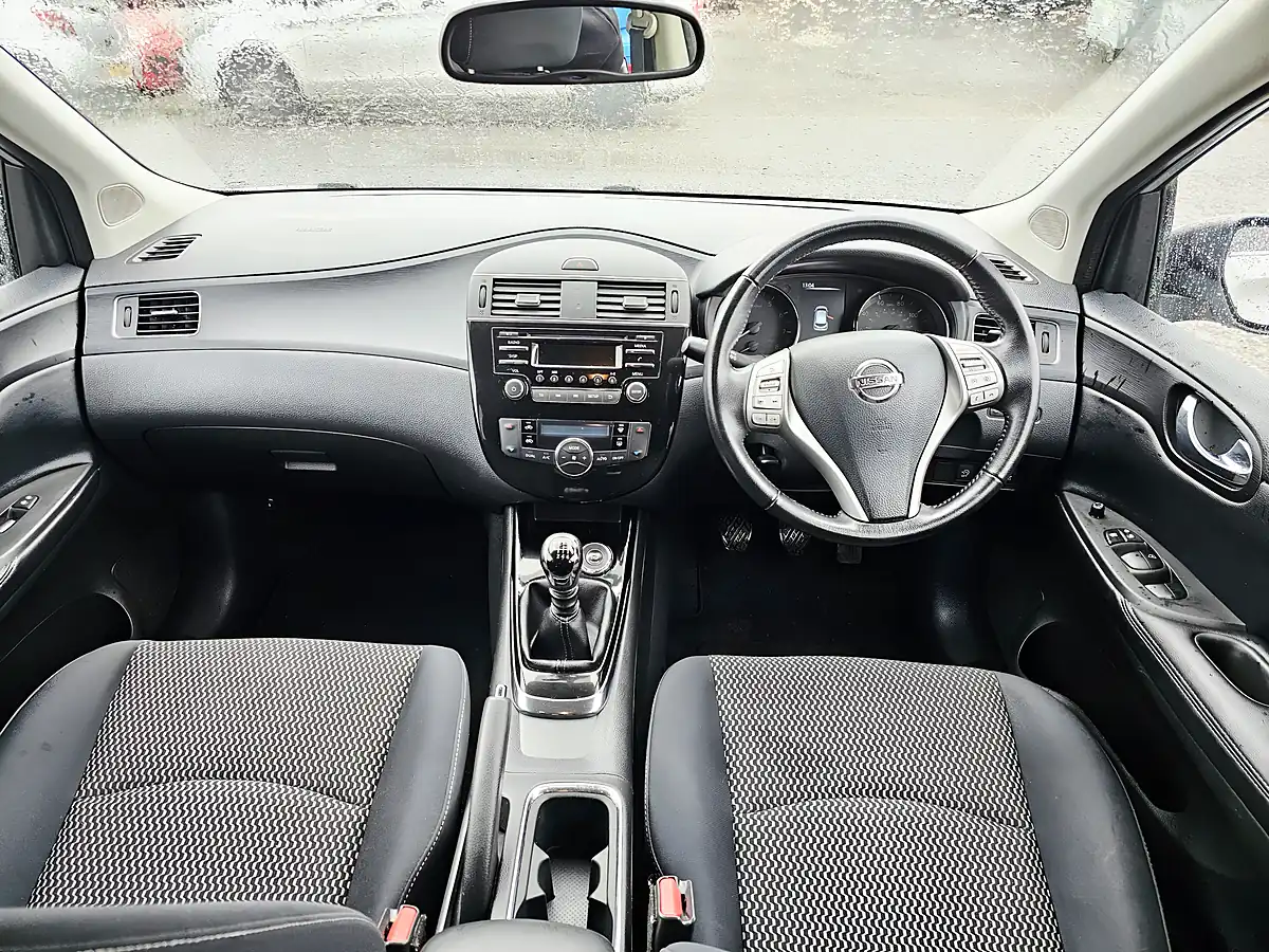 Used 2015 Nissan Pulsar Acenta Silver - Interior and Exterior details 10