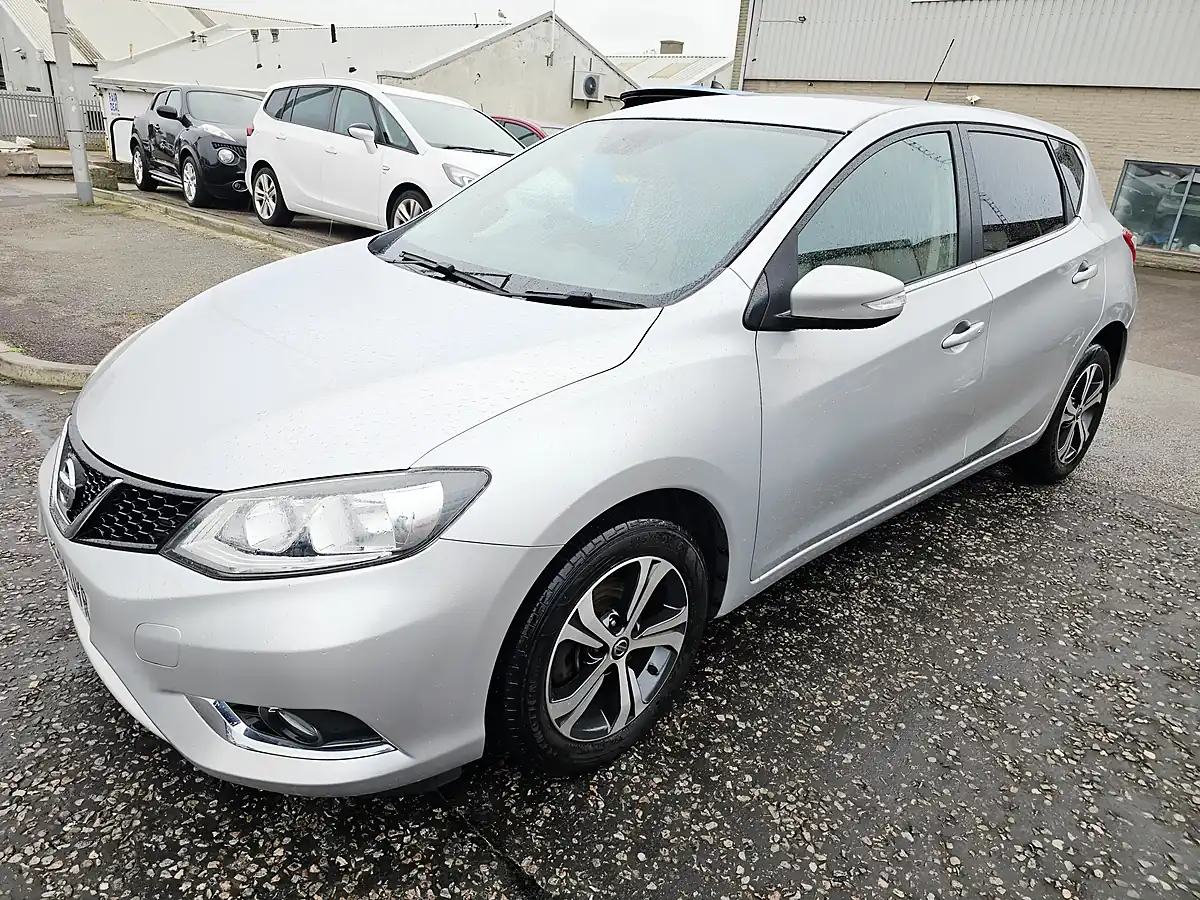 Used 2015 Nissan Pulsar Acenta Silver - Interior and Exterior details 2