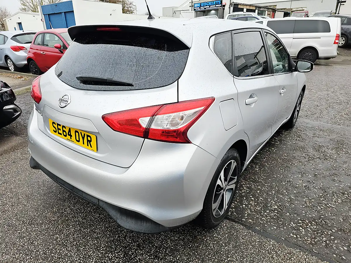 Used 2015 Nissan Pulsar Acenta Silver - Interior and Exterior details 5