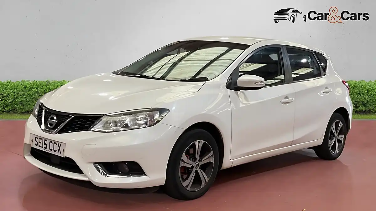 Used 2015 Nissan Pulsar Acenta White - Interior and Exterior details 2