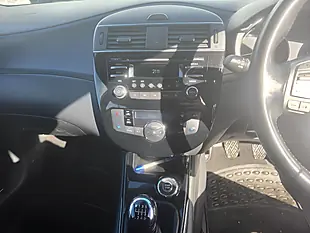 Used 2015 Nissan Pulsar Acenta White - Interior and Exterior details 11