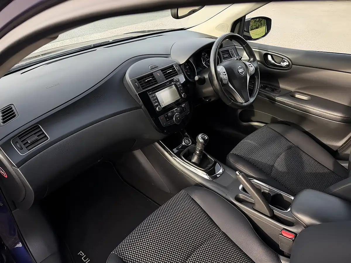 Used 2015 Nissan Pulsar N-Tec Blue - Interior and Exterior details 10