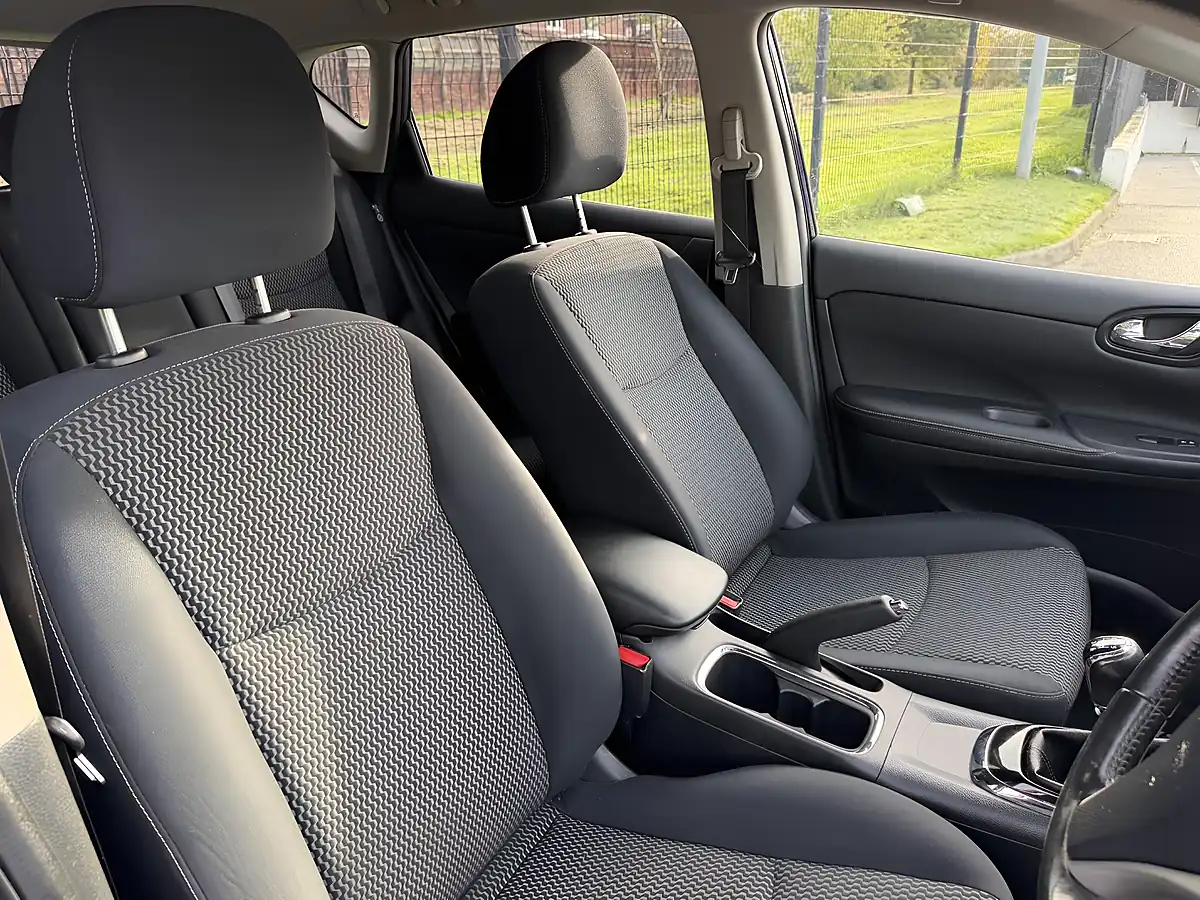 Used 2015 Nissan Pulsar N-Tec Blue - Interior and Exterior details 13