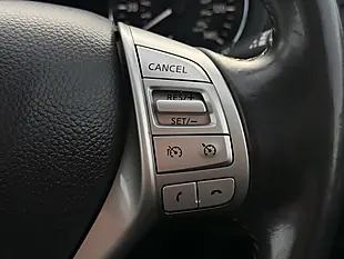 Used 2015 Nissan Pulsar N-Tec Blue - Interior and Exterior details 17