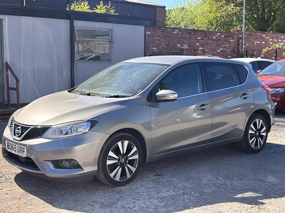 Used 2015 Nissan Pulsar N-Tec Grey - Interior and Exterior details 3