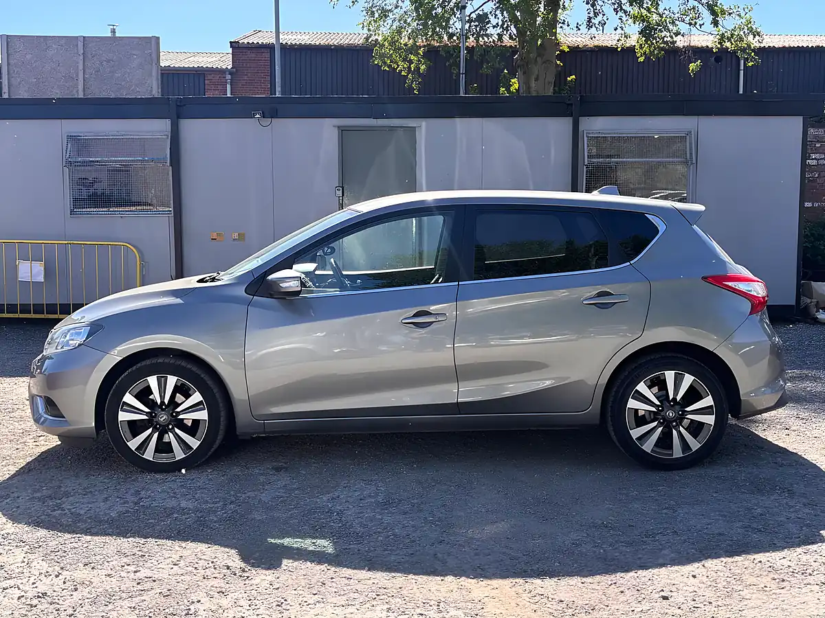 Used 2015 Nissan Pulsar N-Tec Grey - Interior and Exterior details 4